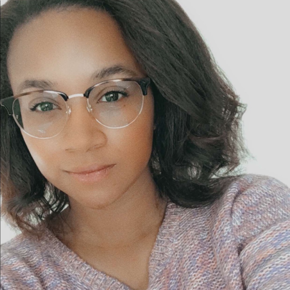 Meet your Posher, Rue - Picture 4 of 8